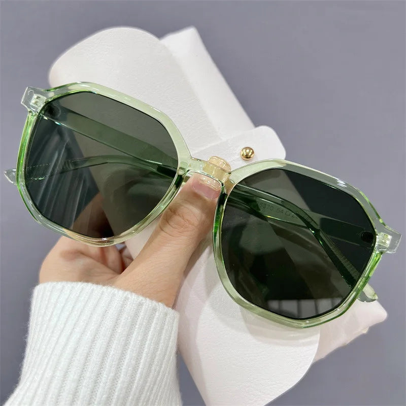 New Vintage Big Frame Sunglasses for Women and Men | Retro Style Green, Yellow, Brown UV400 Eyewear | Trendy and Personality Sun Glasses