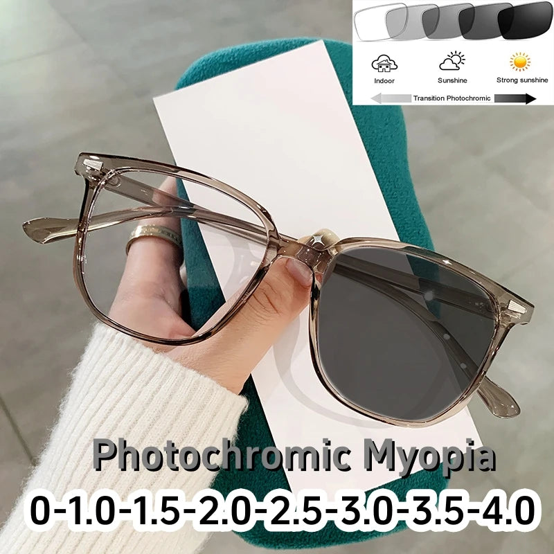 Luxury Photochromic Myopia Glasses for Ladies, Men, and Women | Vintage Smart Intelligent Sunglasses | Fashion Short-Sighted Eyeglasses | Alo Trendy