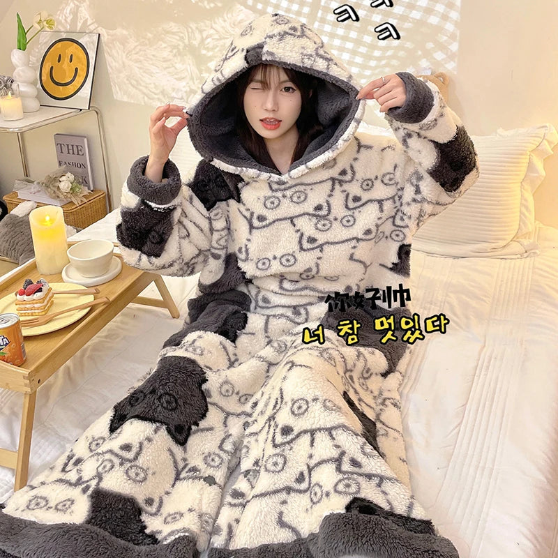 Winter Kigurumis Women Kawaii Onesie Sleepwear Kawaii Pig Print Pajama Coral Fleece Hooded Festival Thicken Warm  Nightwear