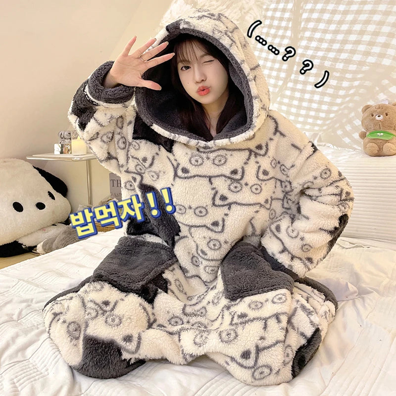 Winter Kigurumis Women Kawaii Onesie Sleepwear Kawaii Pig Print Pajama Coral Fleece Hooded Festival Thicken Warm  Nightwear