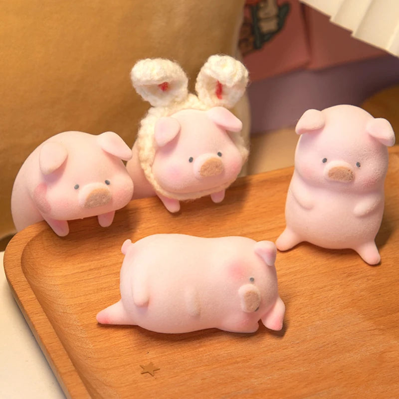 Cute Cartoon Bauble Pig Kawaii Toy | Piggy Little Pigs Mini Model Car Desktop Ornament Living Room Decoration Birthday Gift