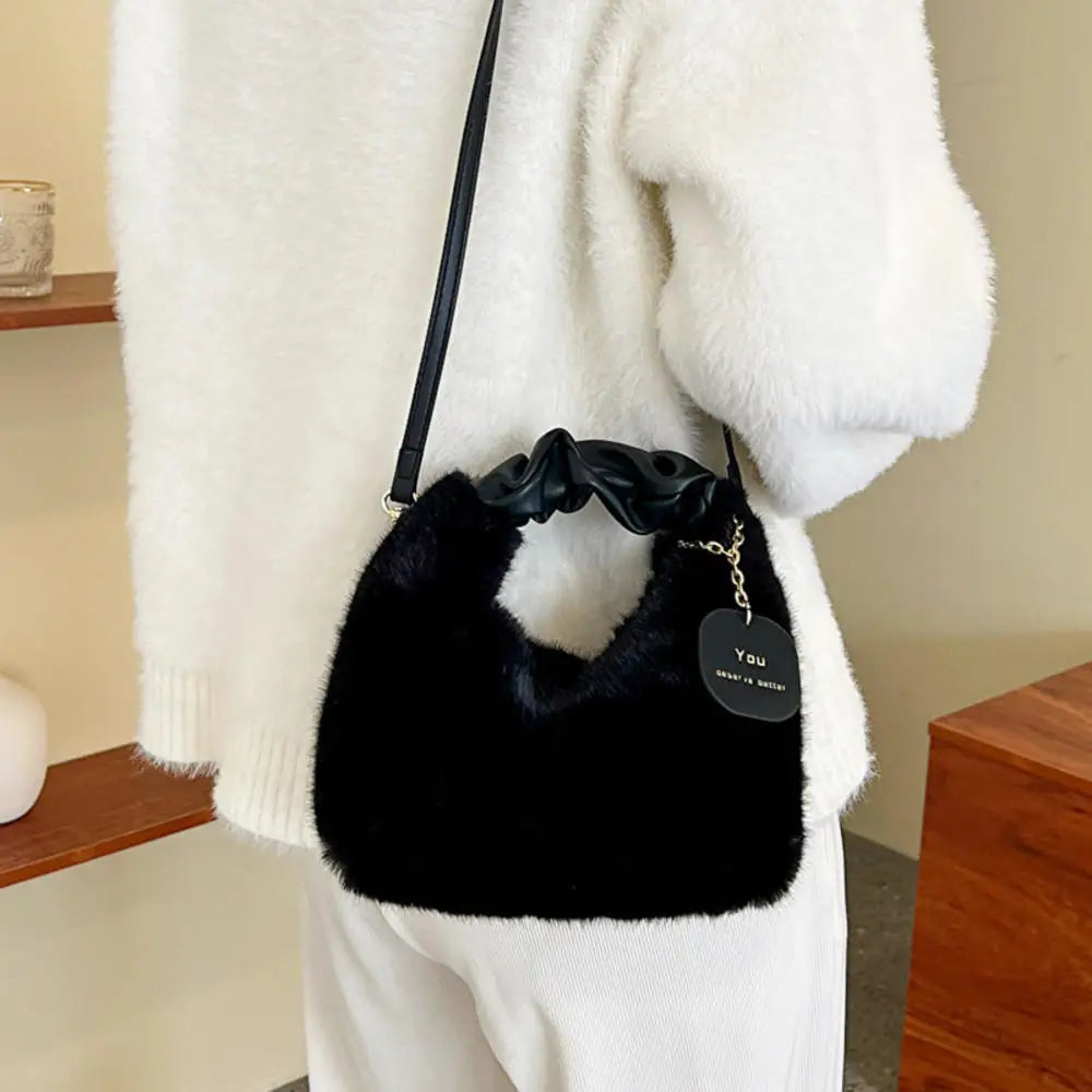 Winter Lamb Plush Handbag Women Bags Fashion Korean Large Capacity Wrist Bag Clutch With Handle Females Shopping Bag Bucket Tote