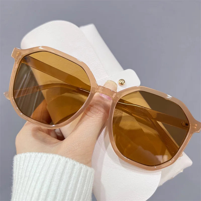 New Vintage Big Frame Sunglasses for Women and Men | Retro Style Green, Yellow, Brown UV400 Eyewear | Trendy and Personality Sun Glasses